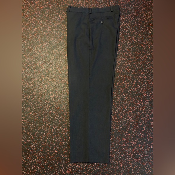 Calvin Klein Black w/ Pinstripe Dress Pants. Size- 34×30 - Picture 5 of 10